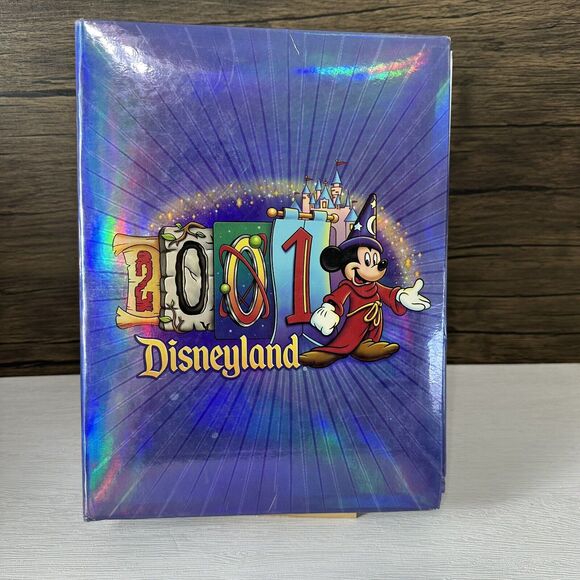 Vintage Disney Disneyland 2001 Photo Album 120 4 x 6 Picture Binder Mickey Mouse - Picture 1 of 6